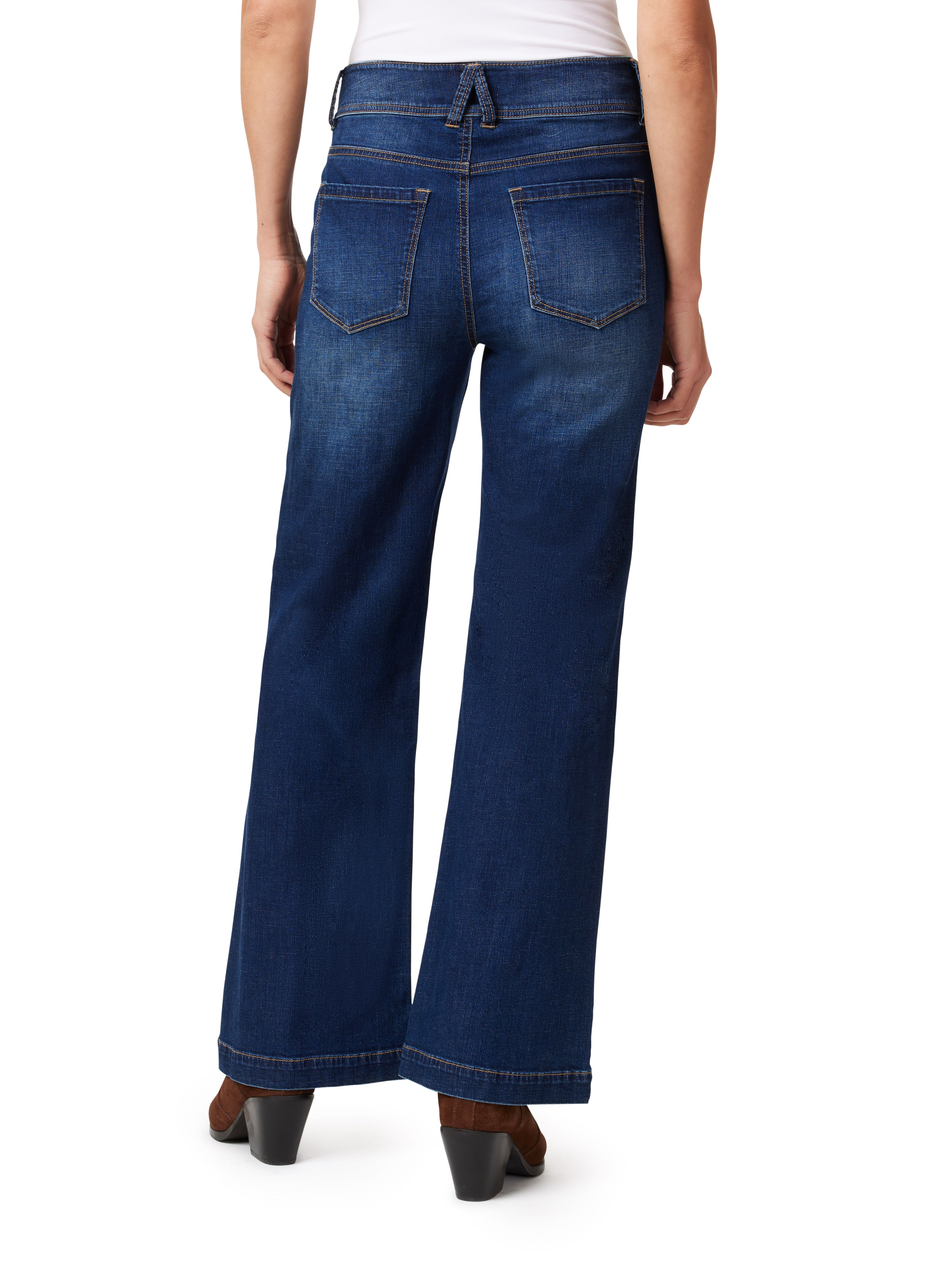 Everbreeze Curvy High-Rise Relaxed Flare Jeans (Regular)